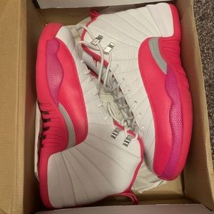 Jordan 12’s
